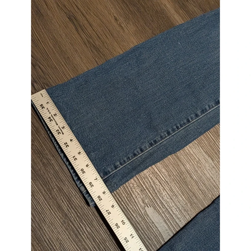 Levis 415 Relaxed Bootcut Jeans Womens 28 Blue Medium Wash Mid Rise Denim